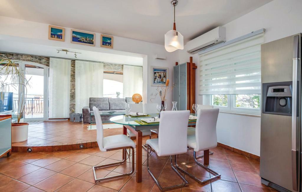 Apartment Petra Hills